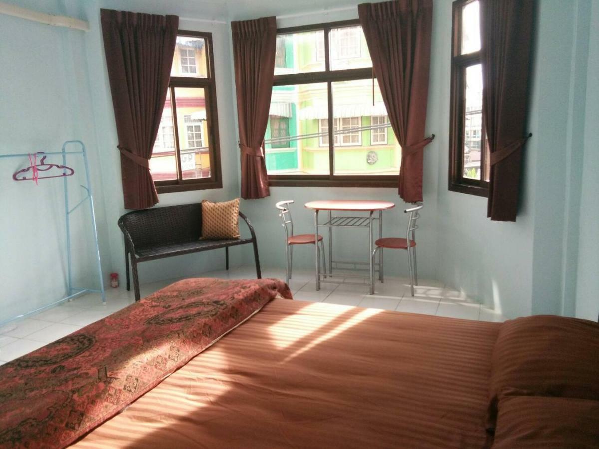 A & P House Apartment Bangkok Bagian luar foto