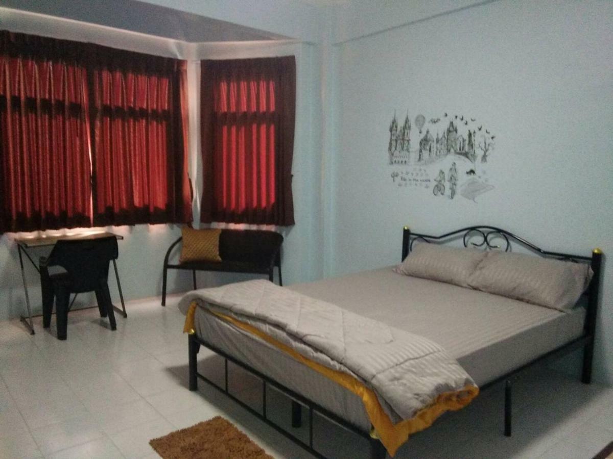 A & P House Apartment Bangkok Bagian luar foto