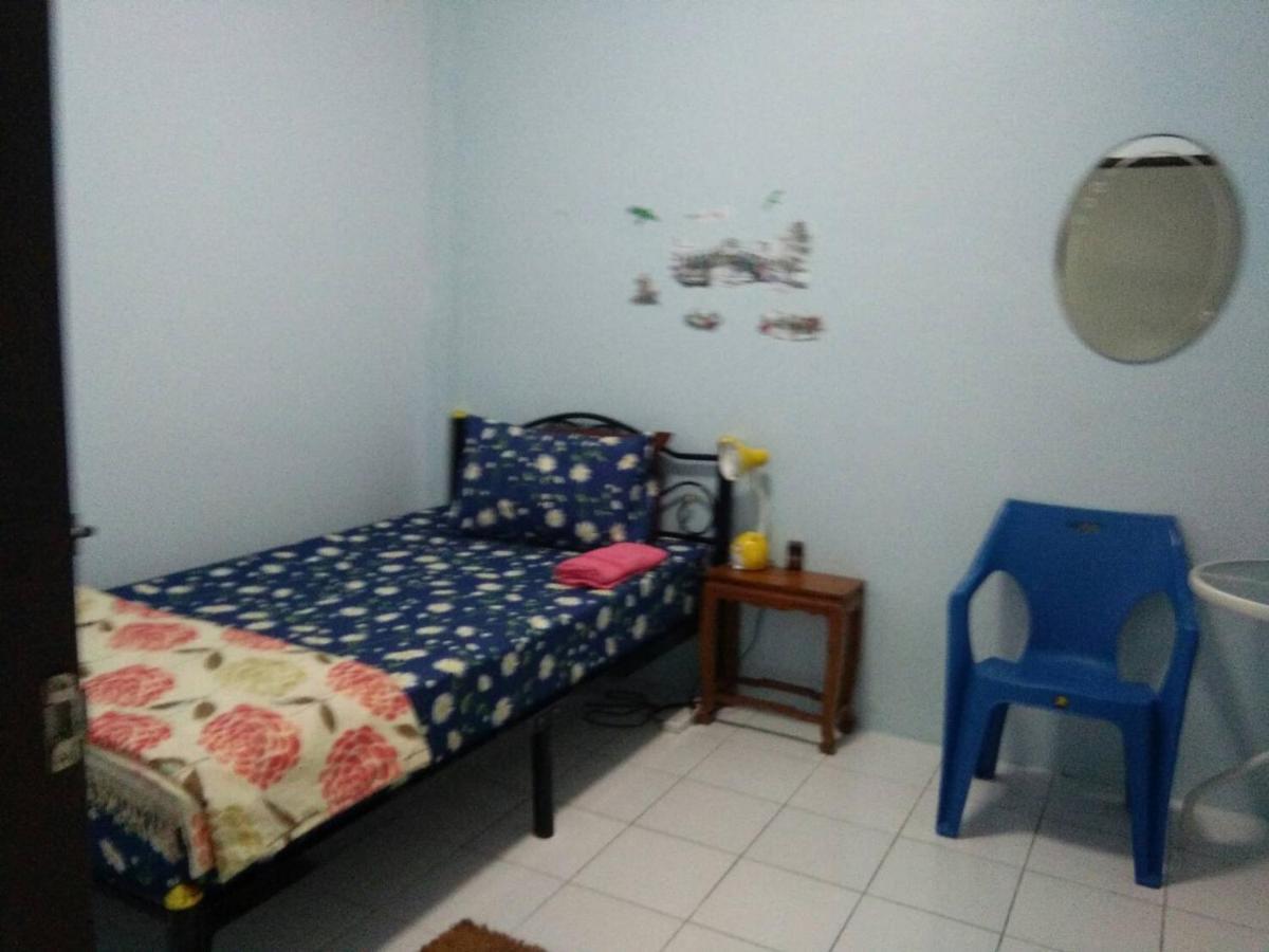 A & P House Apartment Bangkok Bagian luar foto